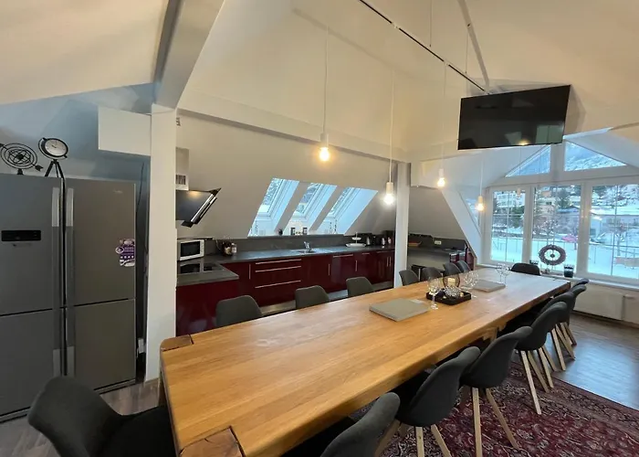 Embacher By Alpentravel